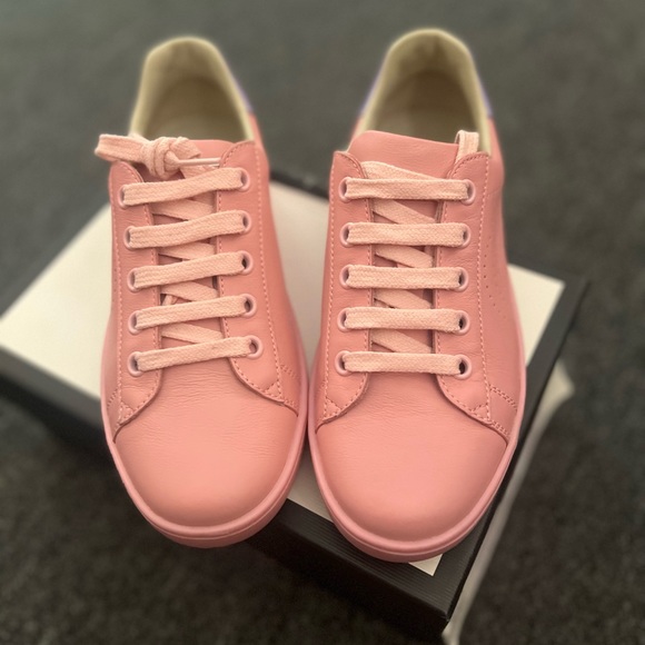 Gucci - Picture 4 of 5